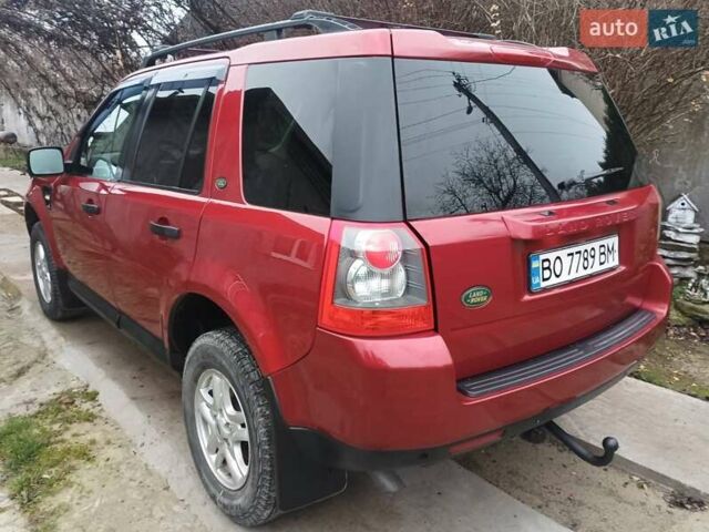 Красный Ленд Ровер Фрилендер, объемом двигателя 2.2 л и пробегом 300 тыс. км за 8300 $, фото 1 на Automoto.ua