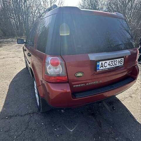 Червоний Ленд Ровер Freelander, об'ємом двигуна 2.18 л та пробігом 299 тис. км за 9500 $, фото 1 на Automoto.ua