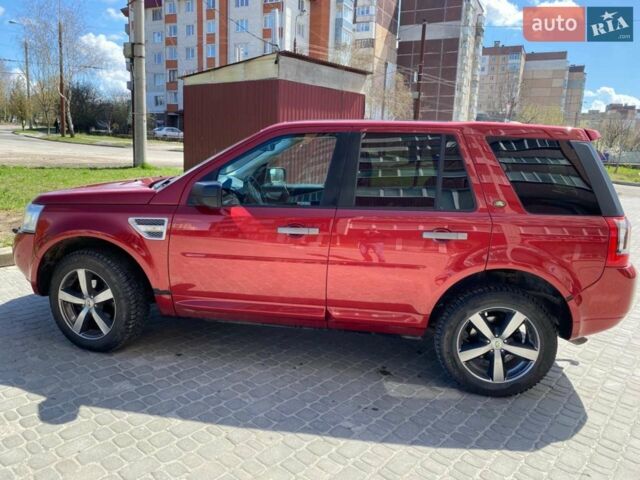 Червоний Ленд Ровер Freelander, об'ємом двигуна 2.18 л та пробігом 220 тис. км за 12100 $, фото 1 на Automoto.ua