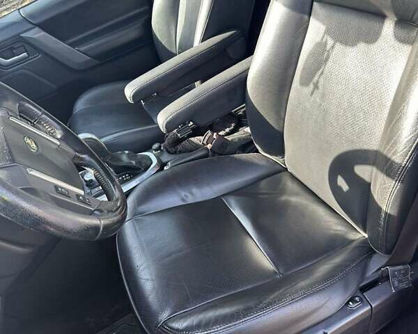 Червоний Ленд Ровер Freelander, об'ємом двигуна 2.18 л та пробігом 299 тис. км за 9500 $, фото 6 на Automoto.ua