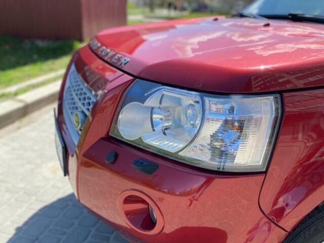 Червоний Ленд Ровер Freelander, об'ємом двигуна 2.18 л та пробігом 220 тис. км за 12100 $, фото 9 на Automoto.ua