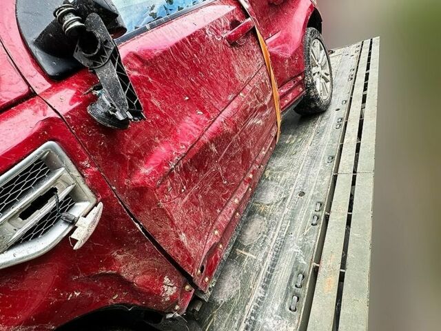 Червоний Ленд Ровер Freelander, об'ємом двигуна 2 л та пробігом 120 тис. км за 5000 $, фото 2 на Automoto.ua