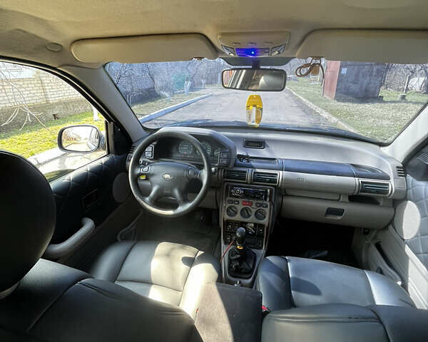 Ленд Ровер Freelander, об'ємом двигуна 1.8 л та пробігом 265 тис. км за 5499 $, фото 6 на Automoto.ua