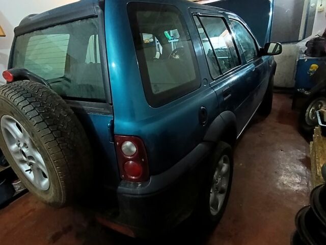 Ленд Ровер Фрилендер, объемом двигателя 2 л и пробегом 350 тыс. км за 3000 $, фото 1 на Automoto.ua