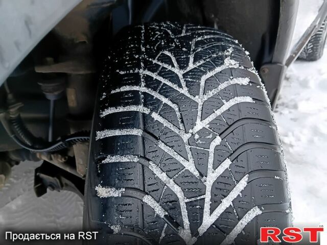 Ленд Ровер Фрилендер, объемом двигателя 1.8 л и пробегом 180 тыс. км за 2250 $, фото 10 на Automoto.ua