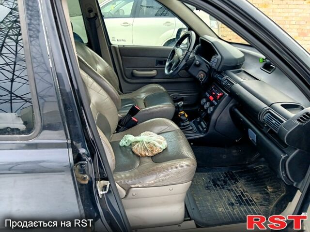 Ленд Ровер Freelander, об'ємом двигуна 1.8 л та пробігом 180 тис. км за 2250 $, фото 3 на Automoto.ua