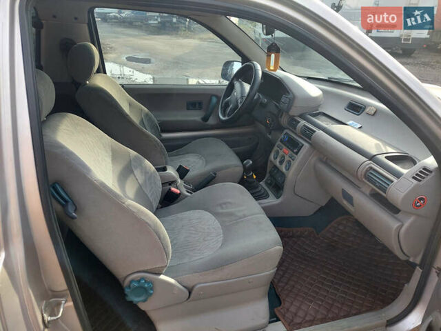 Ленд Ровер Фрилендер, объемом двигателя 2 л и пробегом 300 тыс. км за 2750 $, фото 5 на Automoto.ua