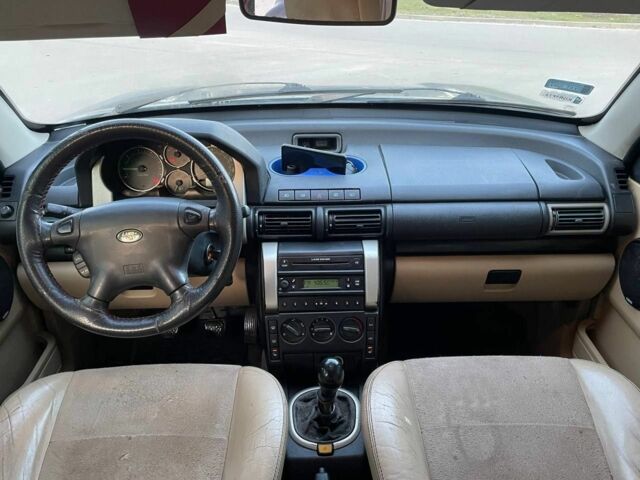 Ленд Ровер Freelander, об'ємом двигуна 2 л та пробігом 240 тис. км за 3650 $, фото 9 на Automoto.ua