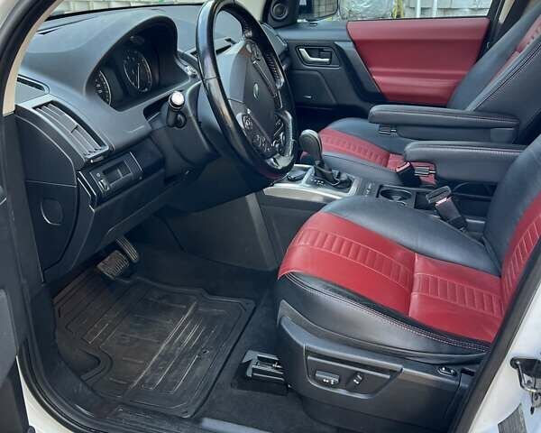 Ленд Ровер Фрилендер, объемом двигателя 2 л и пробегом 105 тыс. км за 15500 $, фото 15 на Automoto.ua