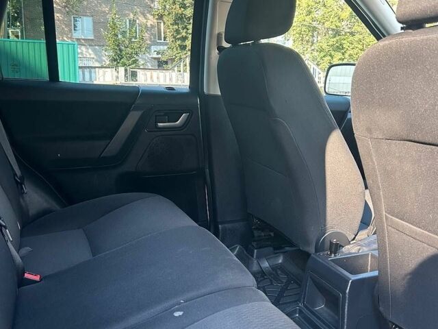 Ленд Ровер Freelander, об'ємом двигуна 2.2 л та пробігом 161 тис. км за 13900 $, фото 4 на Automoto.ua