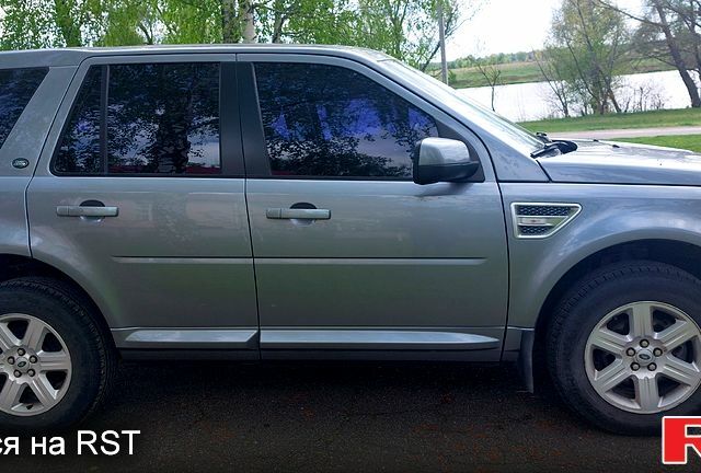 Ленд Ровер Freelander, об'ємом двигуна 2.2 л та пробігом 97 тис. км за 16100 $, фото 4 на Automoto.ua