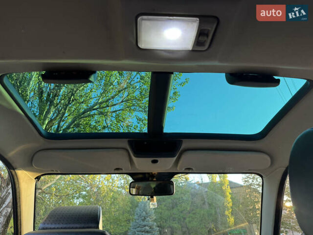 Желтый Ленд Ровер Фрилендер, объемом двигателя 1.95 л и пробегом 364 тыс. км за 7000 $, фото 15 на Automoto.ua