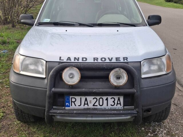 Сірий Ленд Ровер Freelander, об'ємом двигуна 1.8 л та пробігом 250 тис. км за 1917 $, фото 16 на Automoto.ua