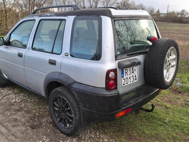 Сірий Ленд Ровер Freelander, об'ємом двигуна 1.8 л та пробігом 250 тис. км за 1917 $, фото 11 на Automoto.ua