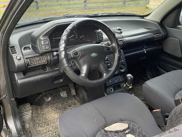 Сірий Ленд Ровер Freelander, об'ємом двигуна 2 л та пробігом 283 тис. км за 2800 $, фото 5 на Automoto.ua
