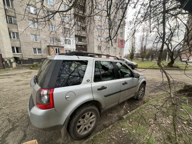 Серый Ленд Ровер Фрилендер, объемом двигателя 3 л и пробегом 2 тыс. км за 4200 $, фото 2 на Automoto.ua