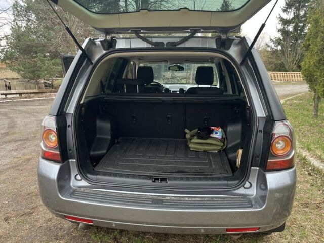 Серый Ленд Ровер Фрилендер, объемом двигателя 2.2 л и пробегом 207 тыс. км за 14500 $, фото 4 на Automoto.ua