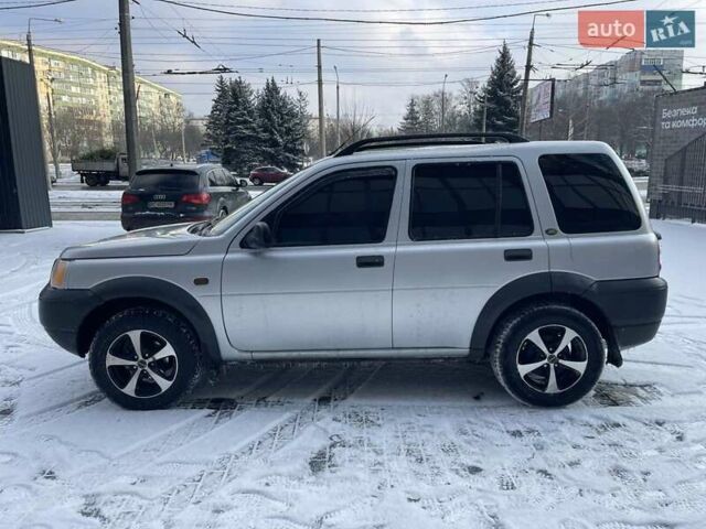 Серый Ленд Ровер Фрилендер, объемом двигателя 1.99 л и пробегом 280 тыс. км за 4200 $, фото 15 на Automoto.ua