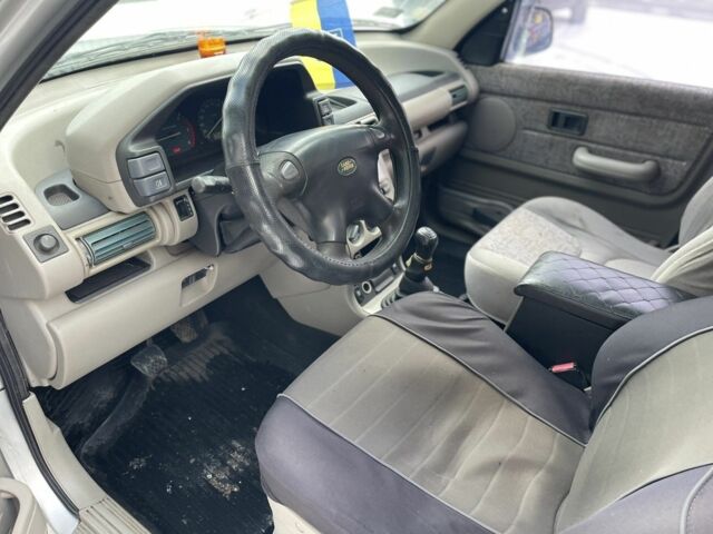 Серый Ленд Ровер Фрилендер, объемом двигателя 0 л и пробегом 280 тыс. км за 4200 $, фото 5 на Automoto.ua