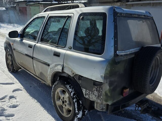 Сірий Ленд Ровер Freelander, об'ємом двигуна 2 л та пробігом 200 тис. км за 1343 $, фото 3 на Automoto.ua
