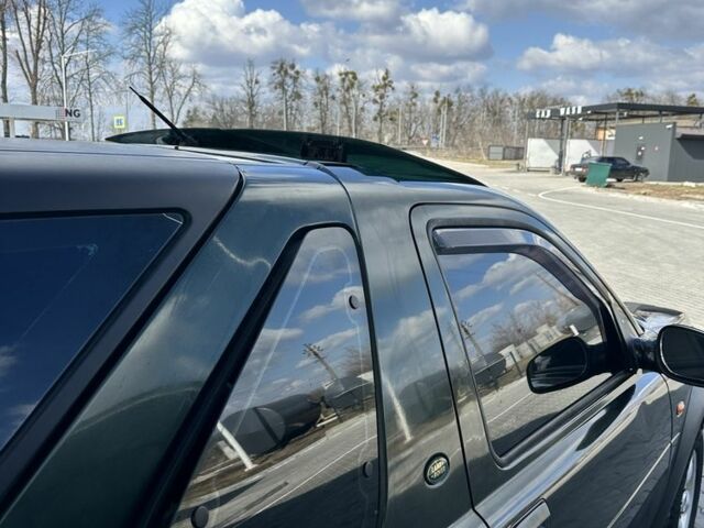 Серый Ленд Ровер Фрилендер, объемом двигателя 2 л и пробегом 320 тыс. км за 2850 $, фото 7 на Automoto.ua