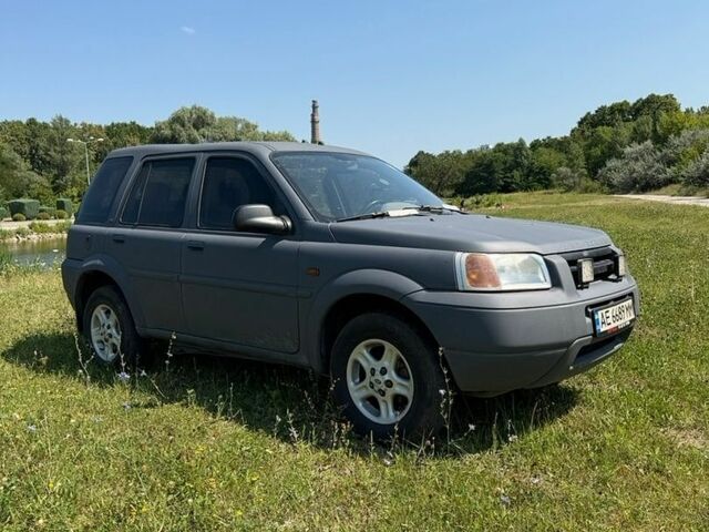 Сірий Ленд Ровер Freelander, об'ємом двигуна 2 л та пробігом 399 тис. км за 3000 $, фото 7 на Automoto.ua