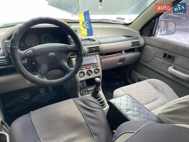 Серый Ленд Ровер Фрилендер, объемом двигателя 1.99 л и пробегом 280 тыс. км за 4200 $, фото 8 на Automoto.ua