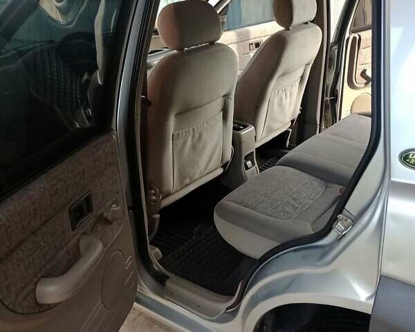 Сірий Ленд Ровер Freelander, об'ємом двигуна 2 л та пробігом 324 тис. км за 5800 $, фото 2 на Automoto.ua