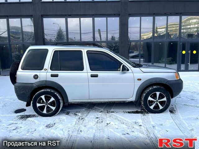 Серый Ленд Ровер Фрилендер, объемом двигателя 2 л и пробегом 280 тыс. км за 4200 $, фото 12 на Automoto.ua