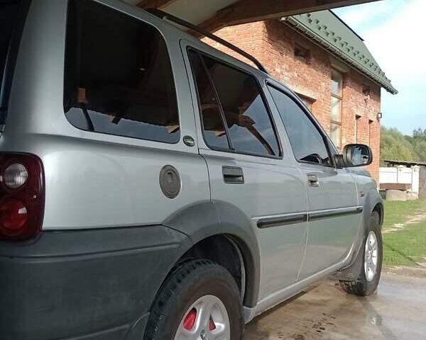 Сірий Ленд Ровер Freelander, об'ємом двигуна 2 л та пробігом 324 тис. км за 5800 $, фото 1 на Automoto.ua