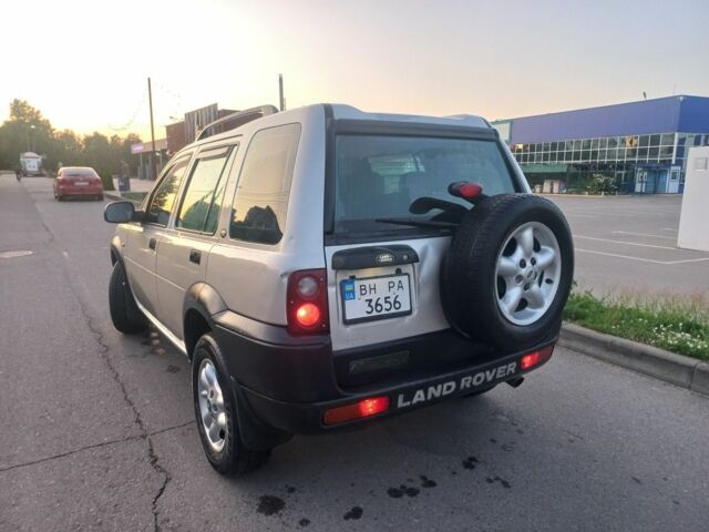 Сірий Ленд Ровер Freelander, об'ємом двигуна 2 л та пробігом 270 тис. км за 4500 $, фото 6 на Automoto.ua