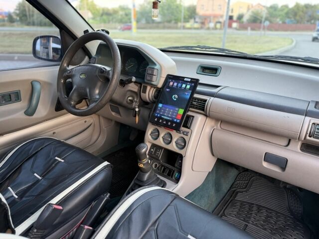 Сірий Ленд Ровер Freelander, об'ємом двигуна 2 л та пробігом 330 тис. км за 4495 $, фото 13 на Automoto.ua