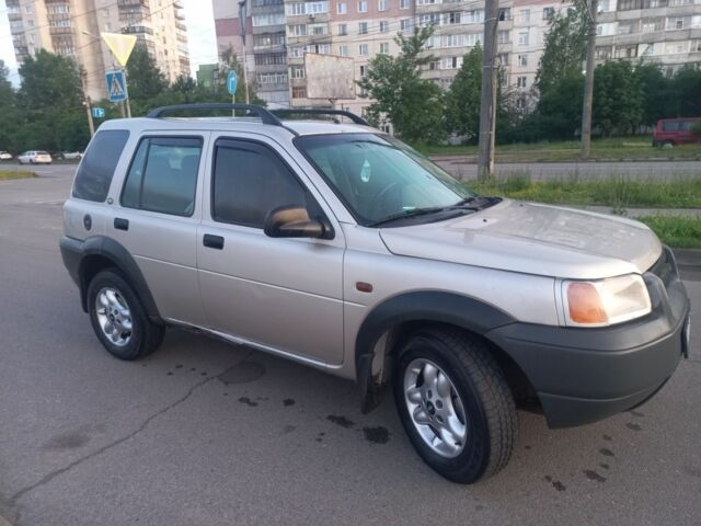 Сірий Ленд Ровер Freelander, об'ємом двигуна 2 л та пробігом 270 тис. км за 4500 $, фото 4 на Automoto.ua
