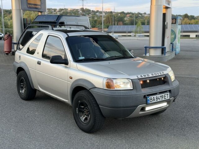 Сірий Ленд Ровер Freelander, об'ємом двигуна 2 л та пробігом 330 тис. км за 4495 $, фото 6 на Automoto.ua
