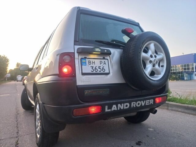 Сірий Ленд Ровер Freelander, об'ємом двигуна 2 л та пробігом 270 тис. км за 4500 $, фото 7 на Automoto.ua