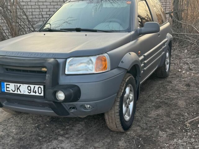 Серый Ленд Ровер Фрилендер, объемом двигателя 1.8 л и пробегом 320 тыс. км за 2500 $, фото 2 на Automoto.ua