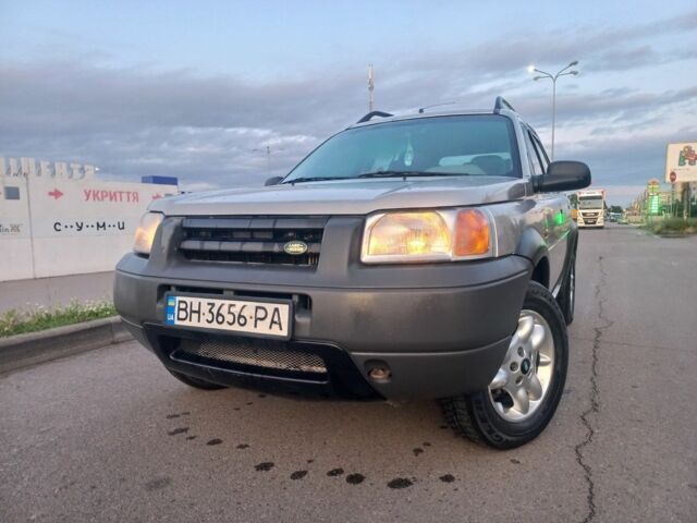 Сірий Ленд Ровер Freelander, об'ємом двигуна 2 л та пробігом 270 тис. км за 4500 $, фото 3 на Automoto.ua
