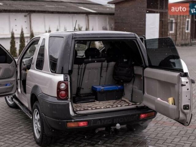 Сірий Ленд Ровер Freelander, об'ємом двигуна 1.8 л та пробігом 331 тис. км за 6000 $, фото 16 на Automoto.ua