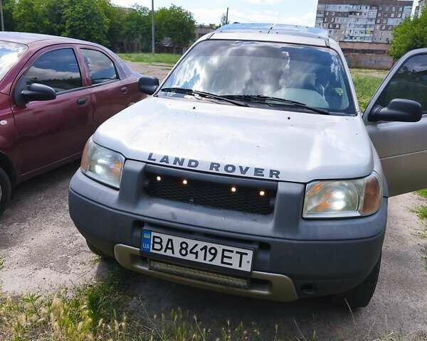 Сірий Ленд Ровер Freelander, об'ємом двигуна 2 л та пробігом 334 тис. км за 4950 $, фото 1 на Automoto.ua