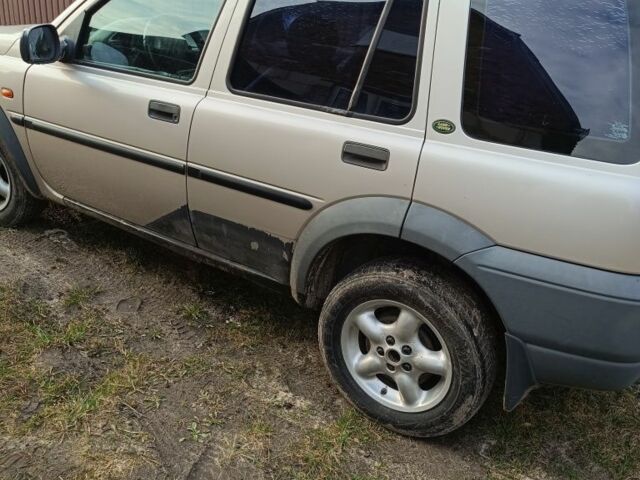 Сірий Ленд Ровер Freelander, об'ємом двигуна 2 л та пробігом 290 тис. км за 2800 $, фото 7 на Automoto.ua