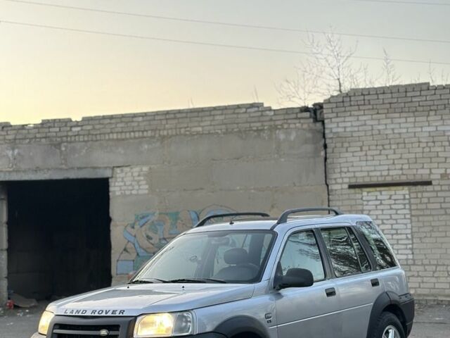 Сірий Ленд Ровер Freelander, об'ємом двигуна 1.8 л та пробігом 250 тис. км за 2200 $, фото 1 на Automoto.ua