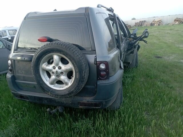Сірий Ленд Ровер Freelander, об'ємом двигуна 2 л та пробігом 230 тис. км за 800 $, фото 3 на Automoto.ua