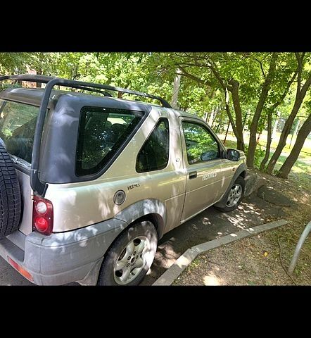 Серый Ленд Ровер Фрилендер, объемом двигателя 2 л и пробегом 0 тыс. км за 2500 $, фото 1 на Automoto.ua