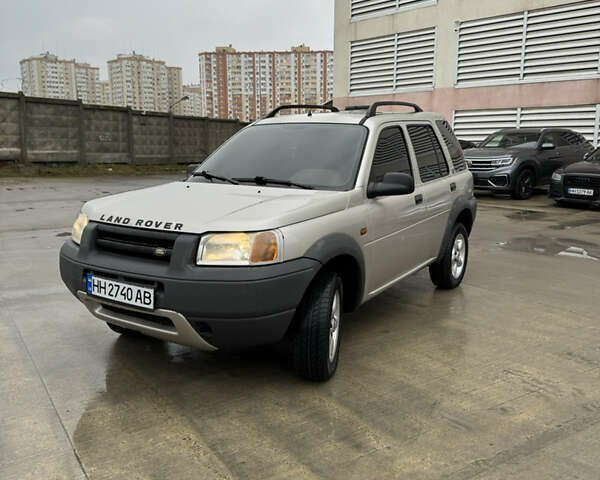 Сірий Ленд Ровер Freelander, об'ємом двигуна 2 л та пробігом 299 тис. км за 4200 $, фото 10 на Automoto.ua
