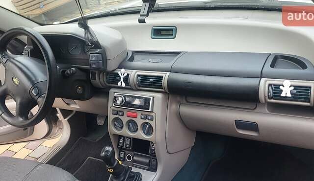 Серый Ленд Ровер Фрилендер, объемом двигателя 1.8 л и пробегом 320 тыс. км за 4300 $, фото 9 на Automoto.ua