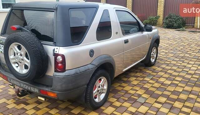 Серый Ленд Ровер Фрилендер, объемом двигателя 1.8 л и пробегом 320 тыс. км за 4300 $, фото 4 на Automoto.ua