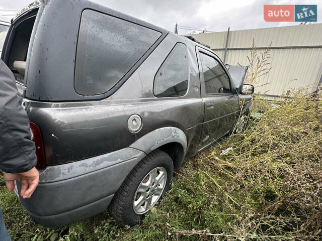 Сірий Ленд Ровер Freelander, об'ємом двигуна 2 л та пробігом 250 тис. км за 1850 $, фото 15 на Automoto.ua