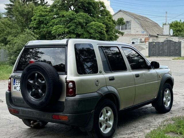 Сірий Ленд Ровер Freelander, об'ємом двигуна 2 л та пробігом 240 тис. км за 2400 $, фото 3 на Automoto.ua