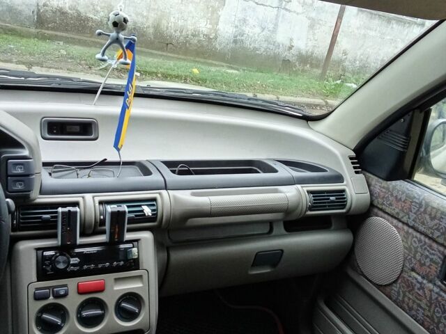 Серый Ленд Ровер Фрилендер, объемом двигателя 2 л и пробегом 350 тыс. км за 2900 $, фото 6 на Automoto.ua