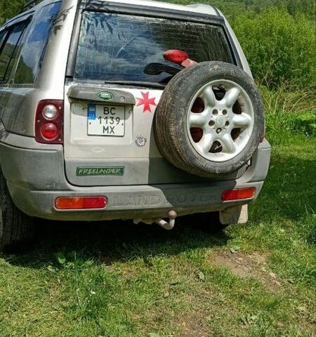 Серый Ленд Ровер Фрилендер, объемом двигателя 2 л и пробегом 200 тыс. км за 4400 $, фото 4 на Automoto.ua